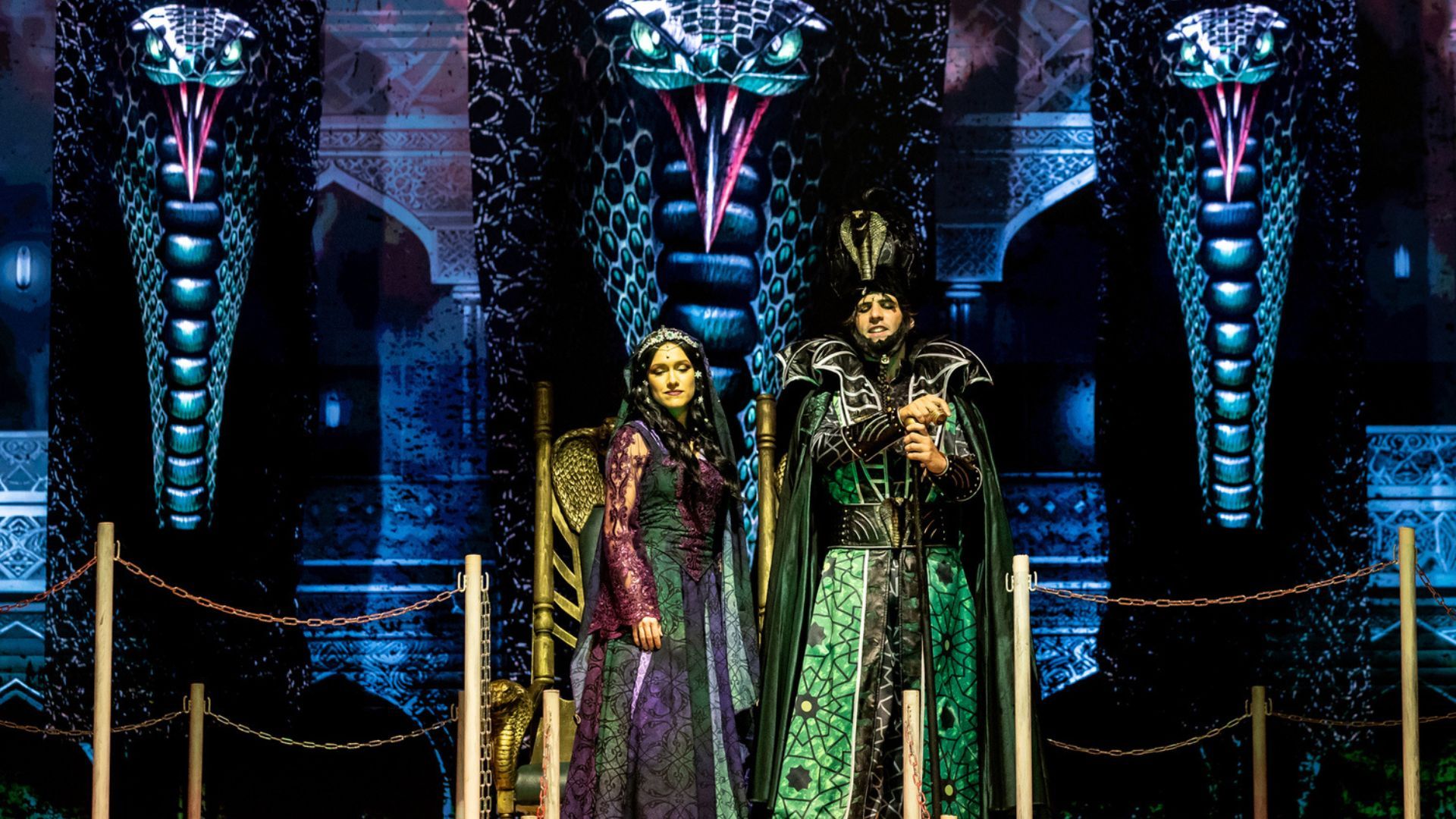 Ezeregy éjszaka_Juhász Éva.jpg